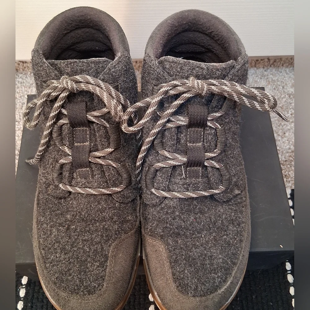 Chaco Borealis Ledge Waterproof Boot Gray Mid Top Womens US Size 7